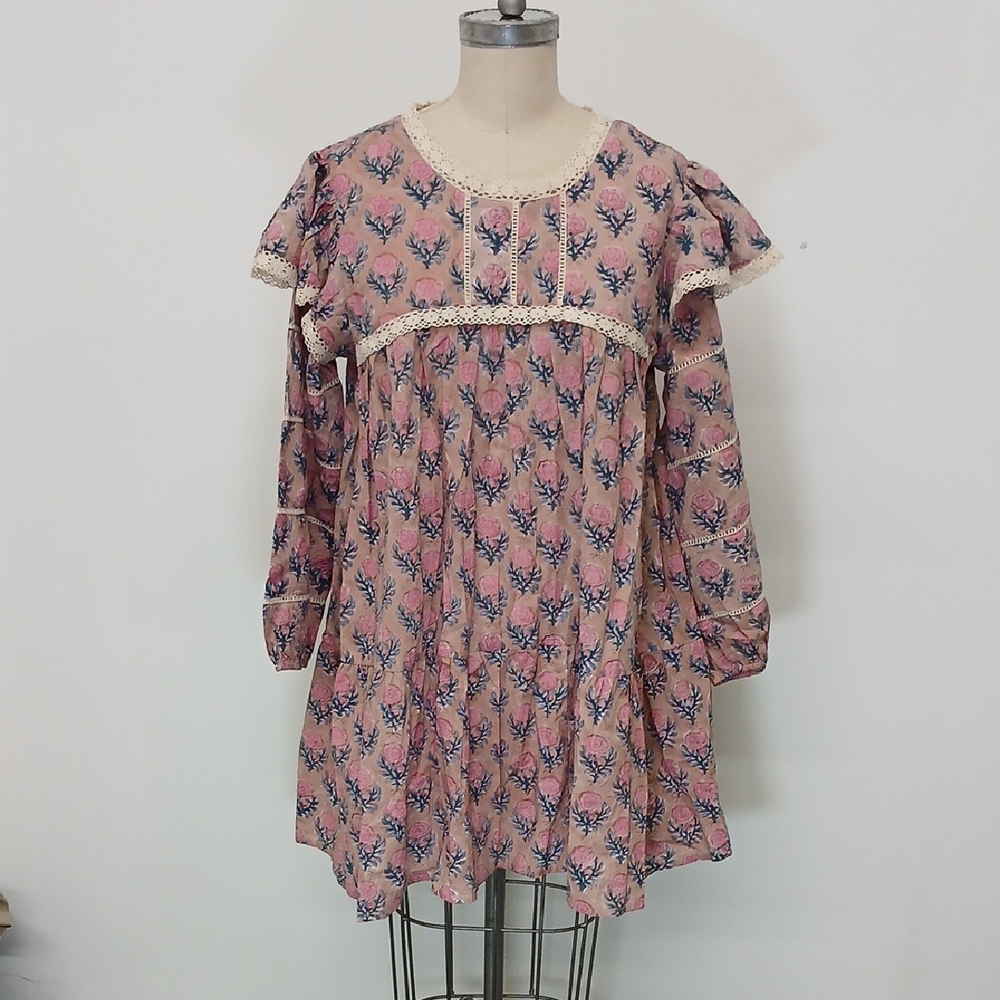 Pink Floral Mini Dress with Lace Trim